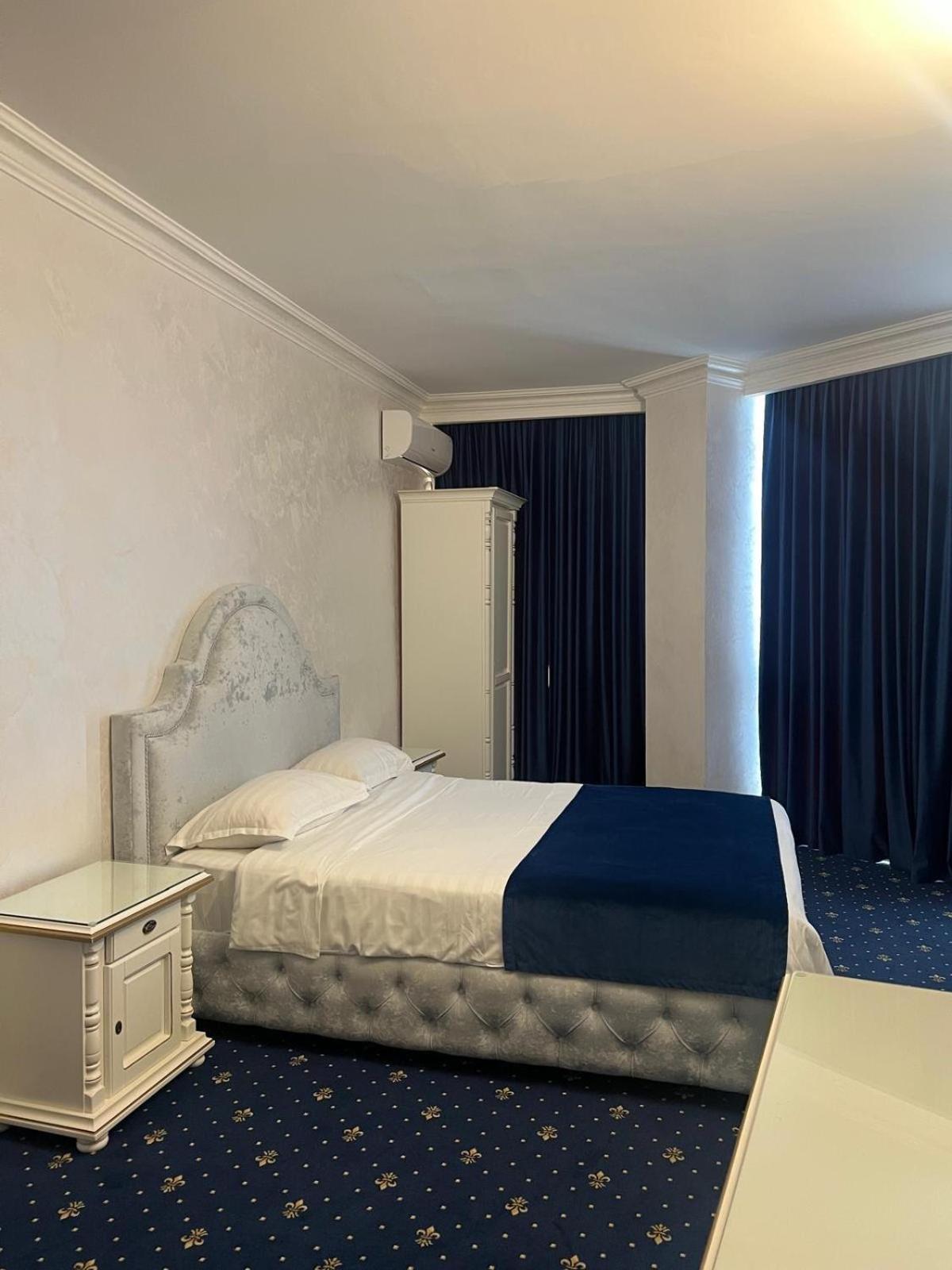 Hotel Central Slobozia  Room photo